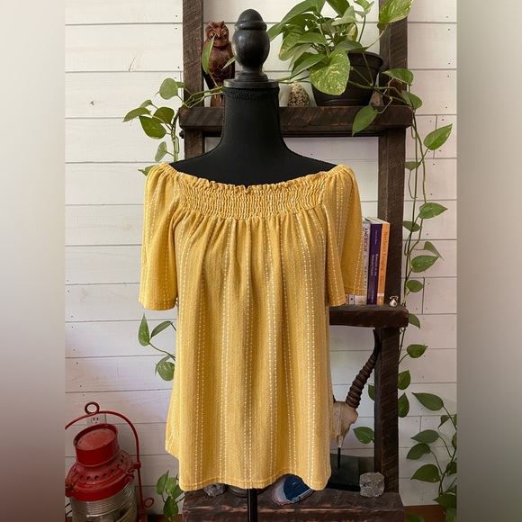 W5: BoHo Peasant Style Mustard Blouse with White Stripes - Picture 5 of 17